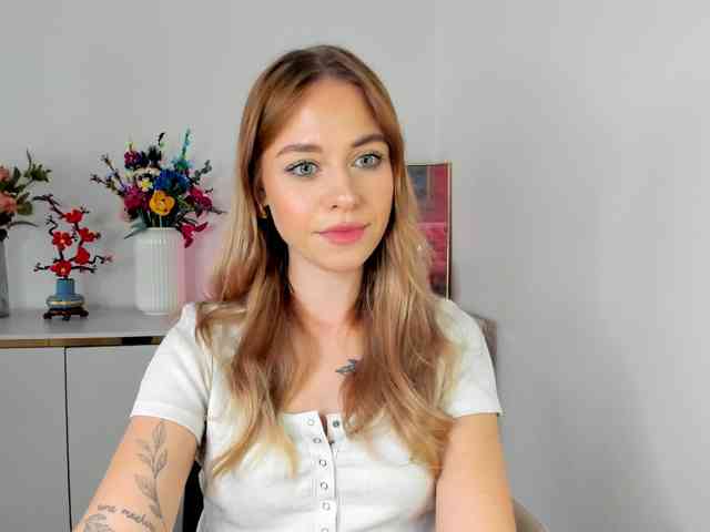 CindyGlam webcam