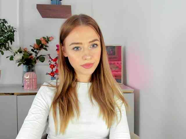 CindyGlam webcam