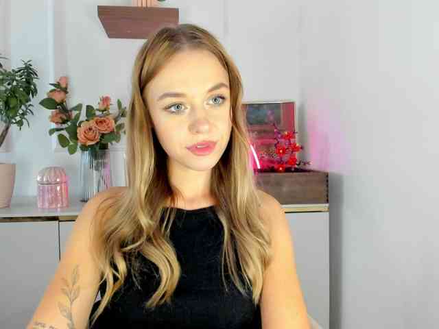 CindyGlam webcam