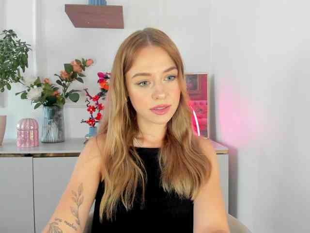 CindyGlam webcam