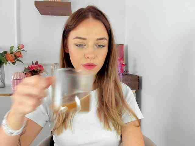 CindyGlam webcam