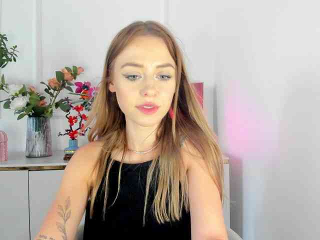 CindyGlam webcam
