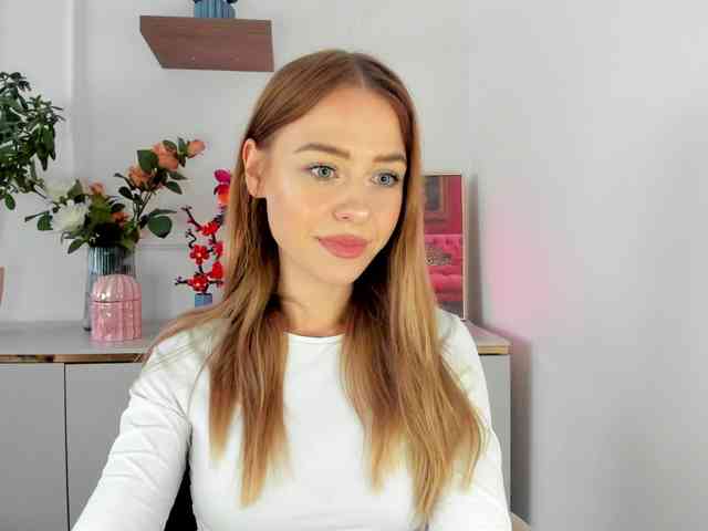 CindyGlam webcam