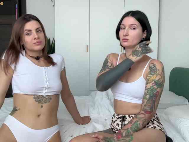 -EmilyJones- webcam