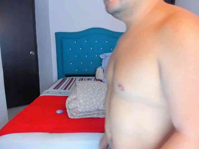 sexandsquirt webcam