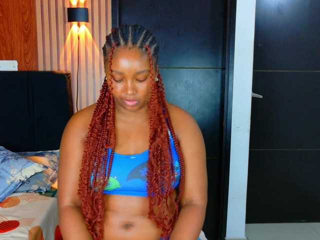 Black-gem18's BongaCams show and profile