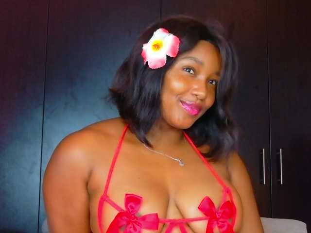 Black-gem18 live cam on BongaCams