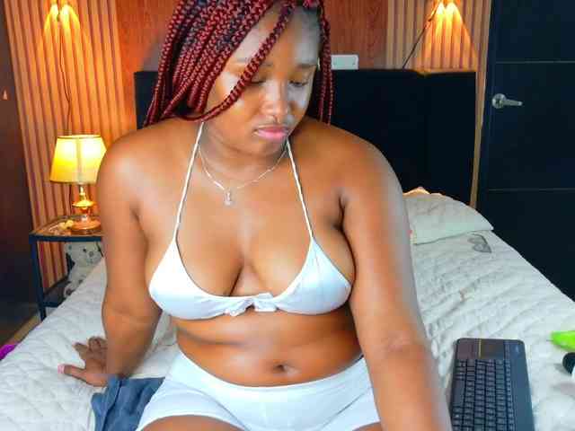 Black-gem18 webcam