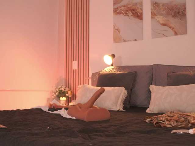 LillyThomps live cam on BongaCams
