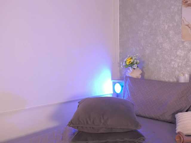 LillyThomps live webcam show