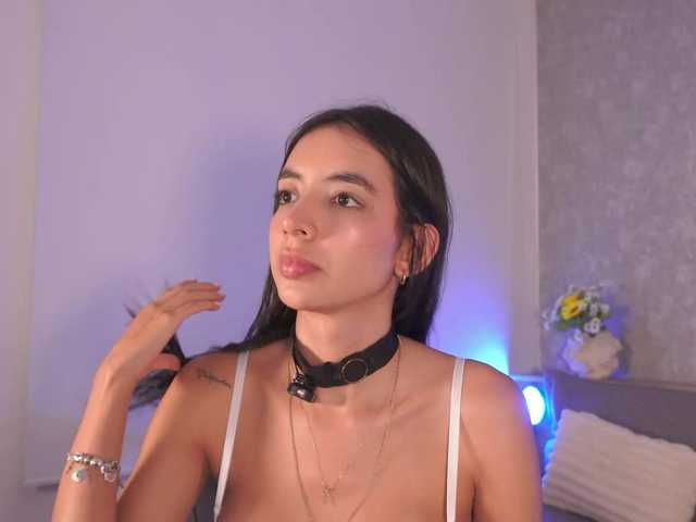 LillyThomps live webcam show