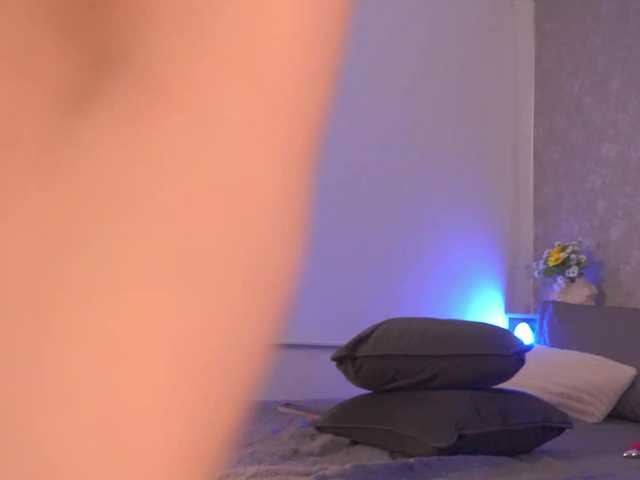 LillyThomps live cam on BongaCams