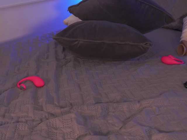 LillyThomps live cam on BongaCams