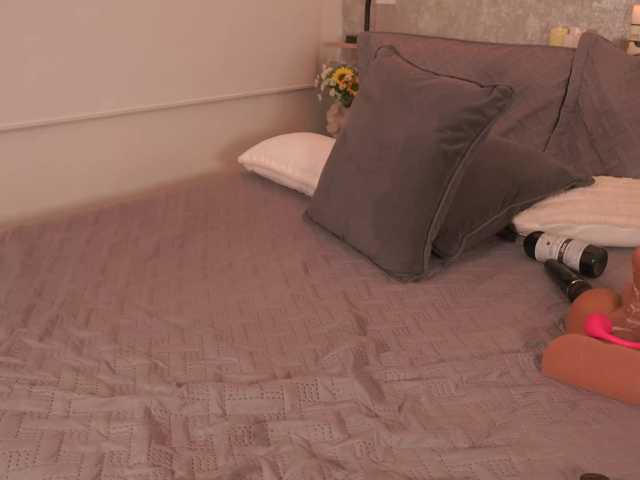 LillyThomps live cam on BongaCams