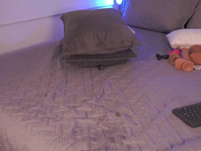 LillyThomps live cam on BongaCams