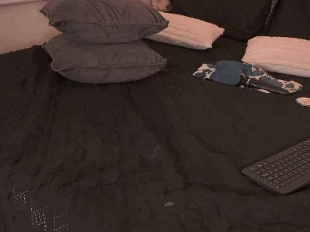 LillyThomps live cam on BongaCams
