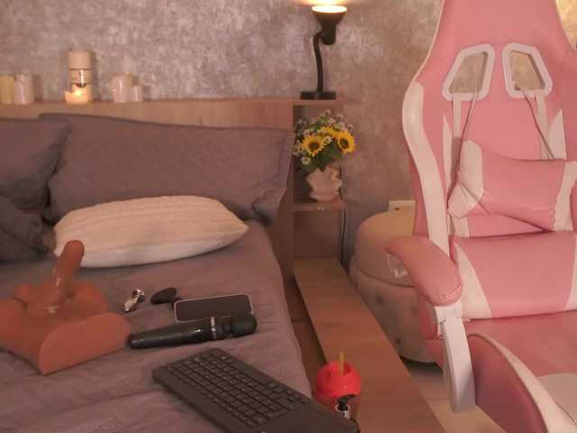 LillyThomps live cam on BongaCams