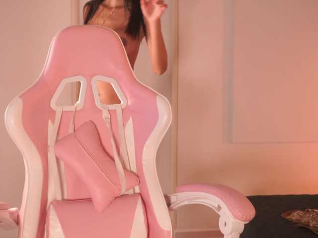 LillyThomps live cam on BongaCams