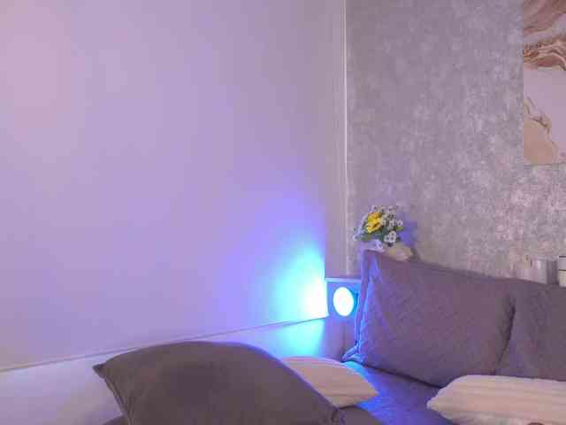LillyThomps webcam