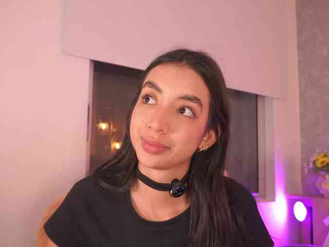 LillyThomps webcam