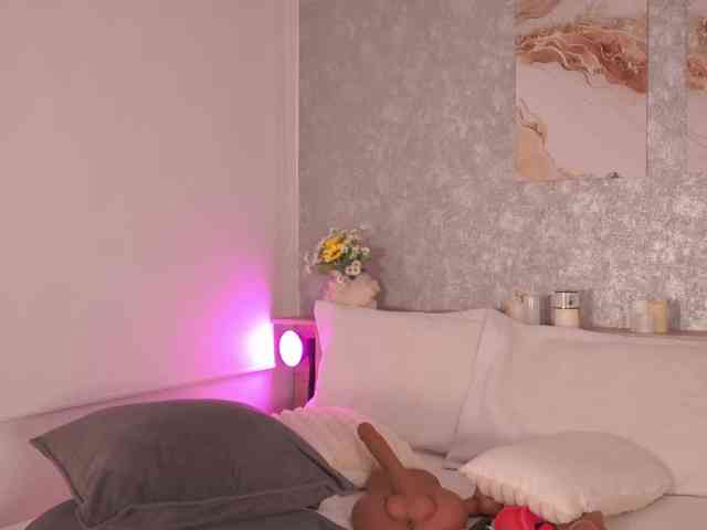 LillyThomps webcam
