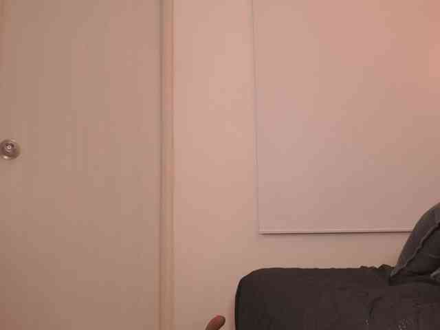 LillyThomps webcam