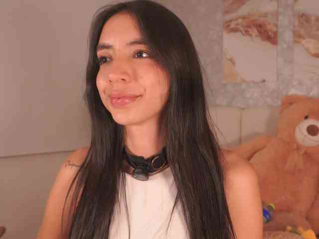 LillyThomps webcam