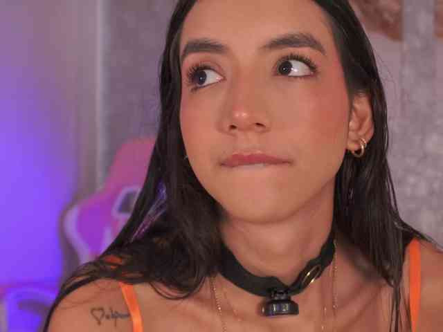 LillyThomps webcam