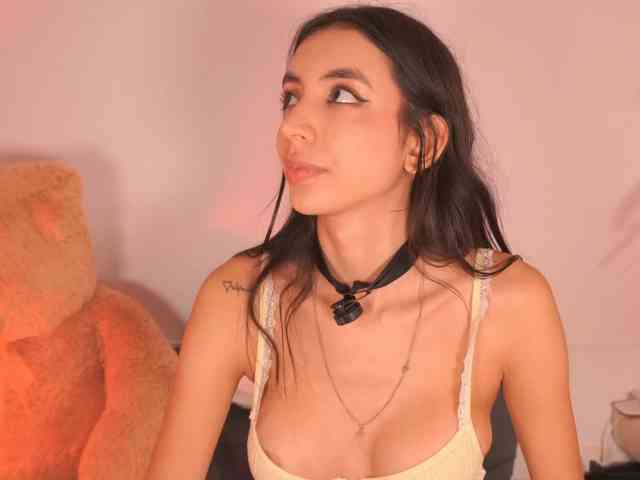 LillyThomps - Girl 