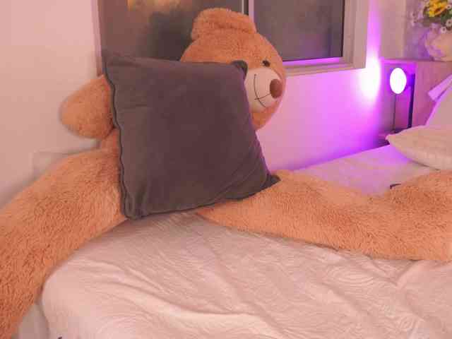 LillyThomps webcam