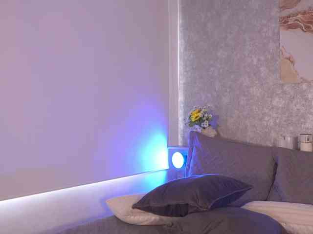 LillyThomps webcam