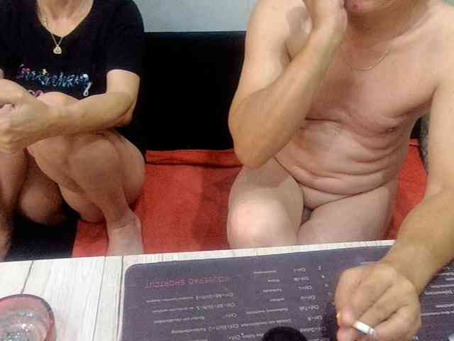 Sexyehepaar's cam show statistics and live stream