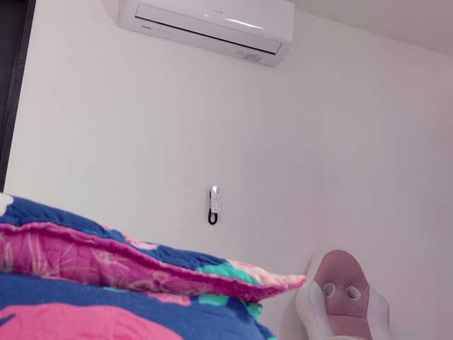 celeste-mrg live cam on BongaCams