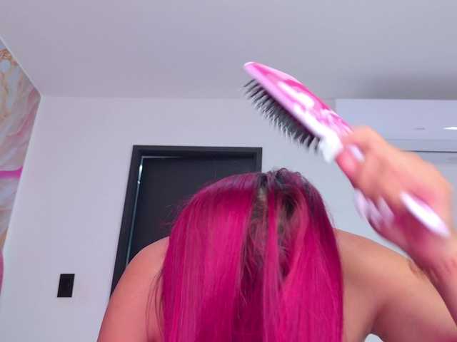 celeste-mrg live cam on BongaCams