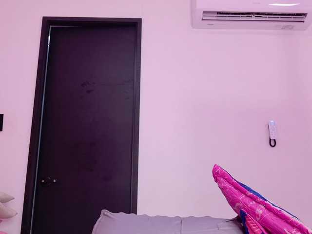 celeste-mrg live cam preview