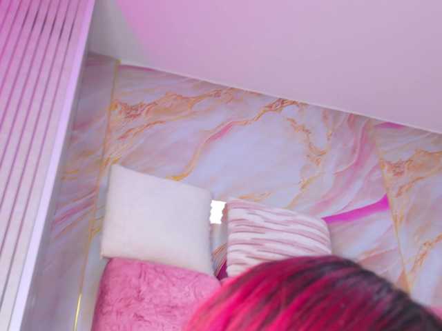 celeste-mrg live cam on BongaCams