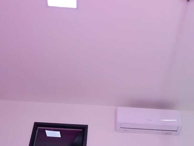celeste-mrg live cam preview