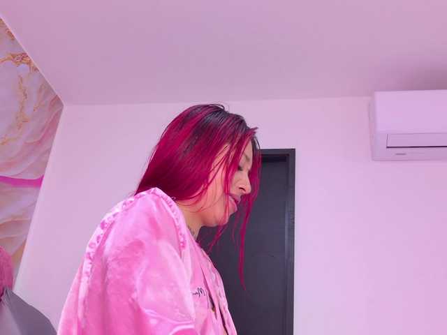 celeste-mrg live webcam show