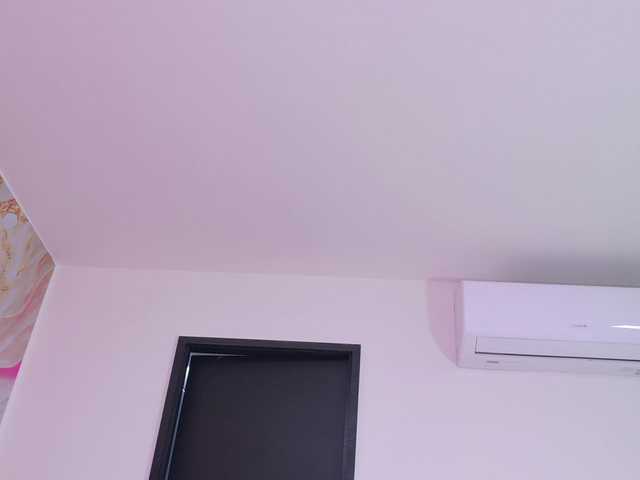 celeste-mrg live webcam show
