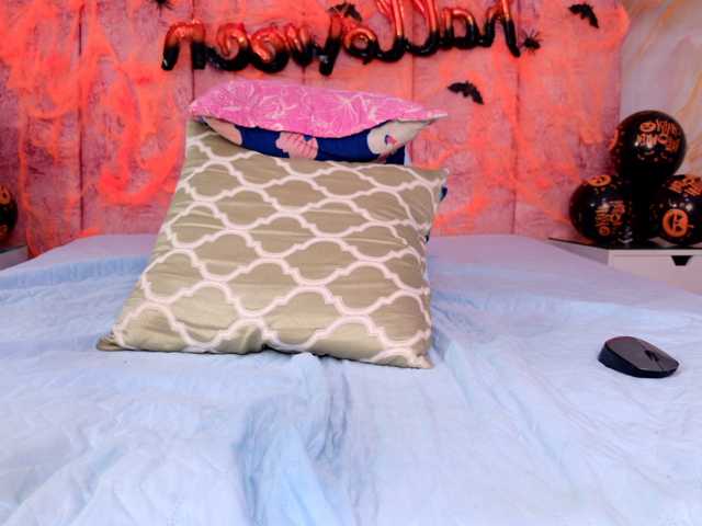 celeste-mrg live cam on BongaCams