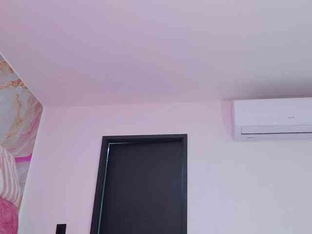 celeste-mrg webcam