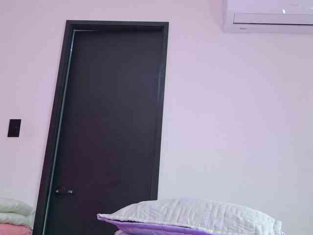 celeste-mrg webcam