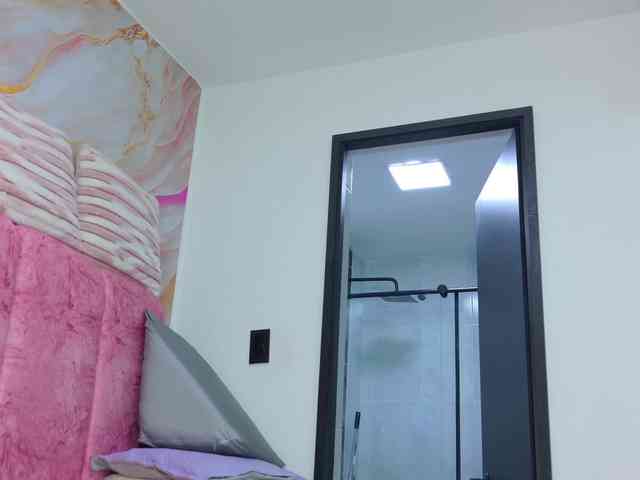 celeste-mrg webcam