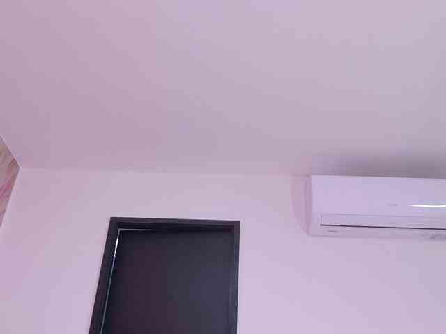 celeste-mrg webcam