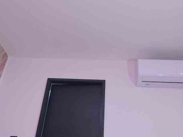 celeste-mrg webcam