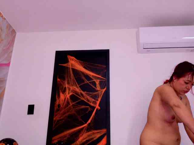celeste-mrg Live Webcam on BongaCams