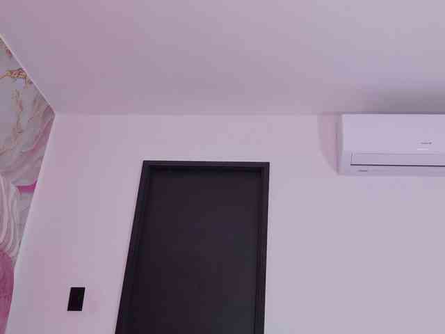 celeste-mrg webcam