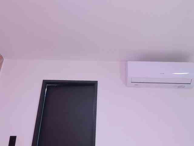 celeste-mrg webcam