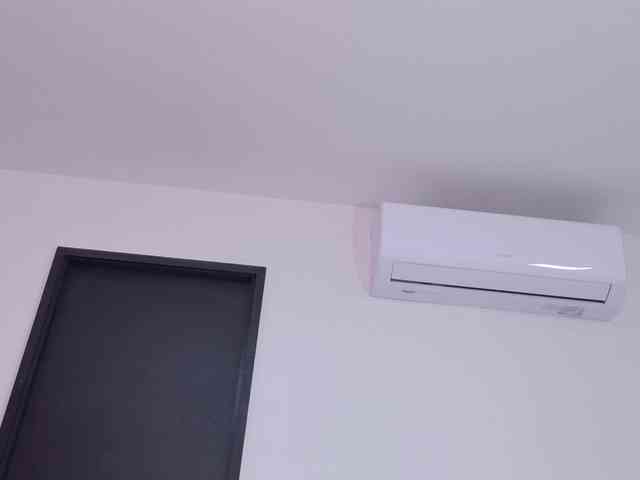 celeste-mrg webcam