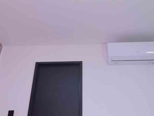 celeste-mrg webcam